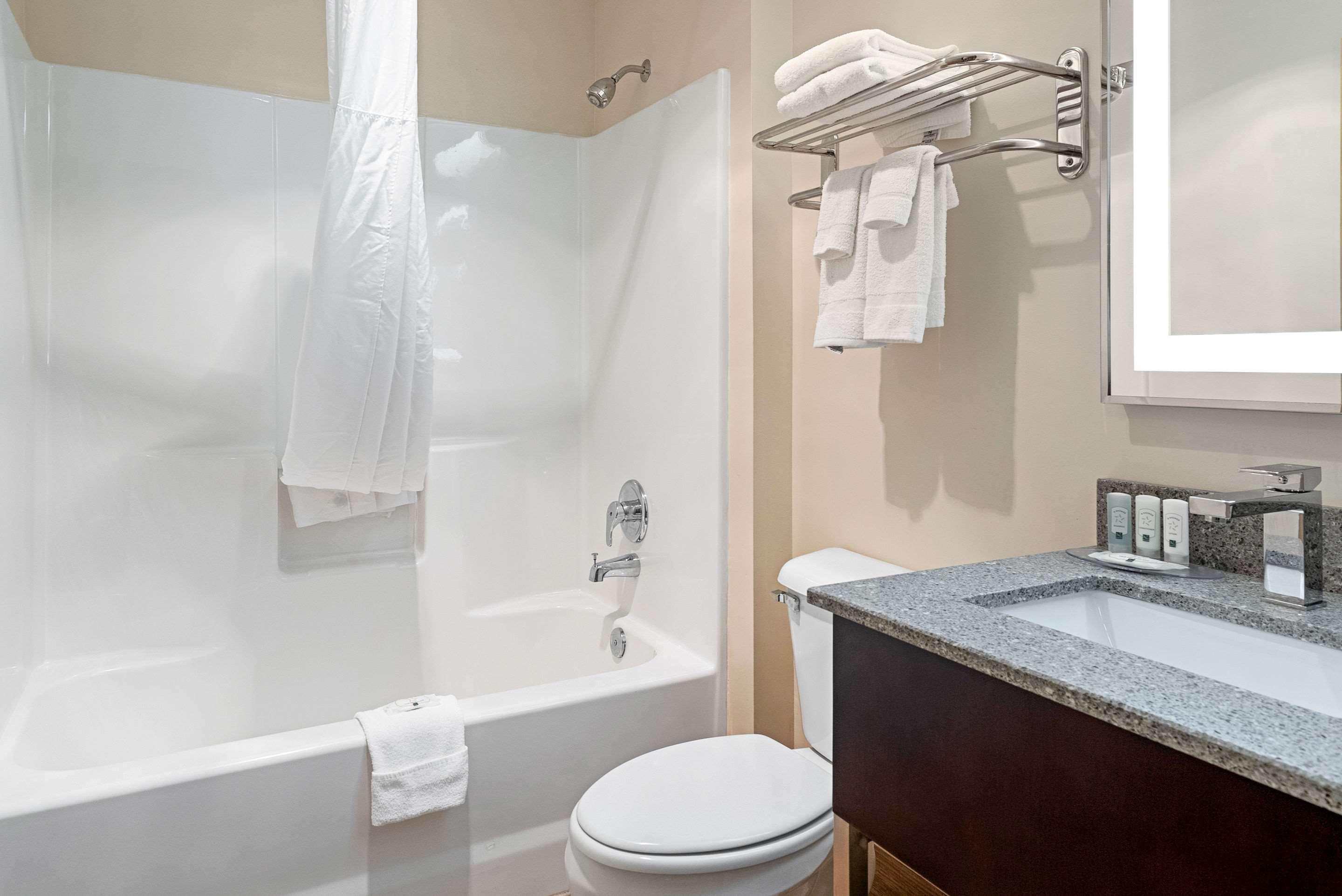 Quality Inn & Suites Robbinsville Zewnętrze zdjęcie