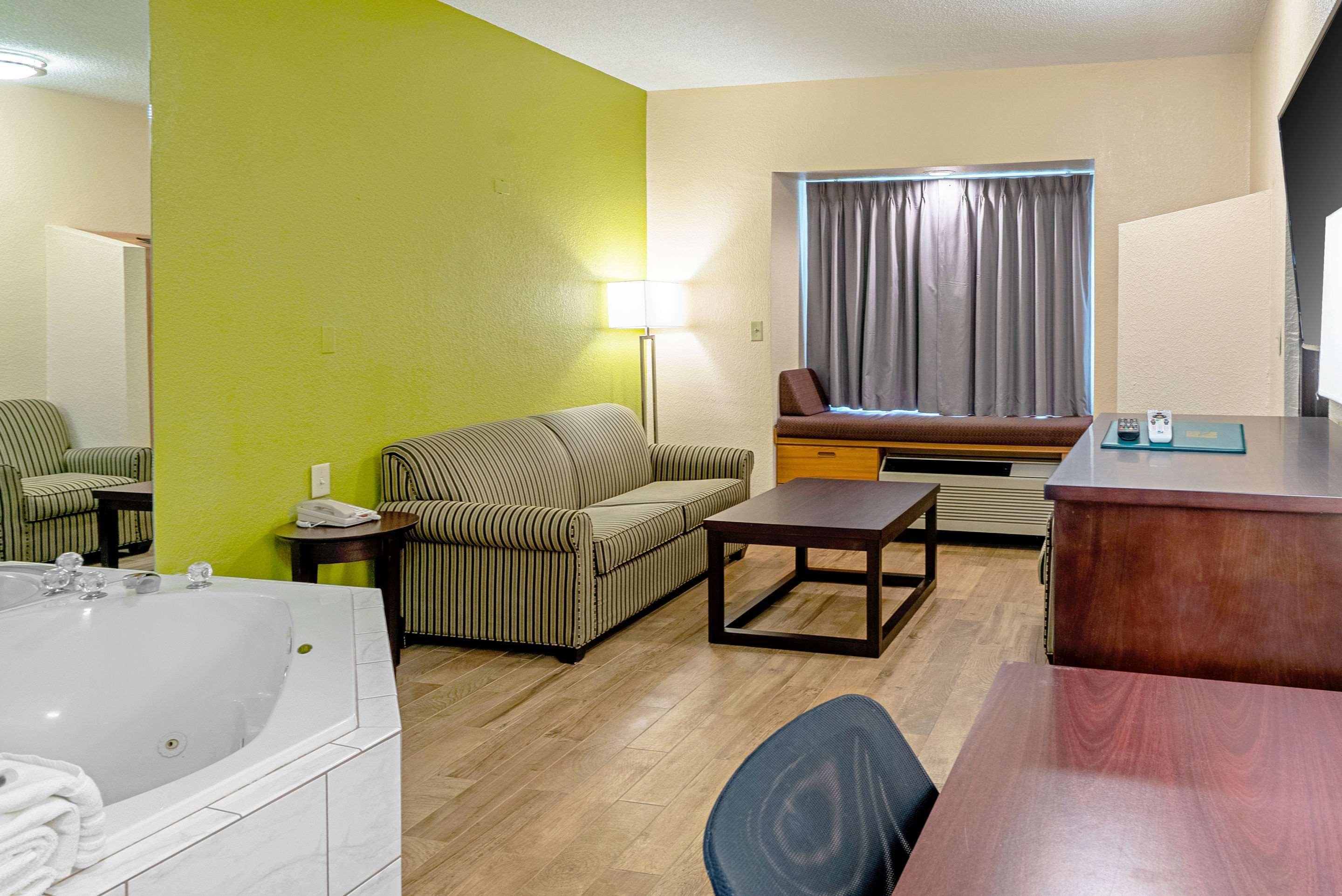 Quality Inn & Suites Robbinsville Zewnętrze zdjęcie
