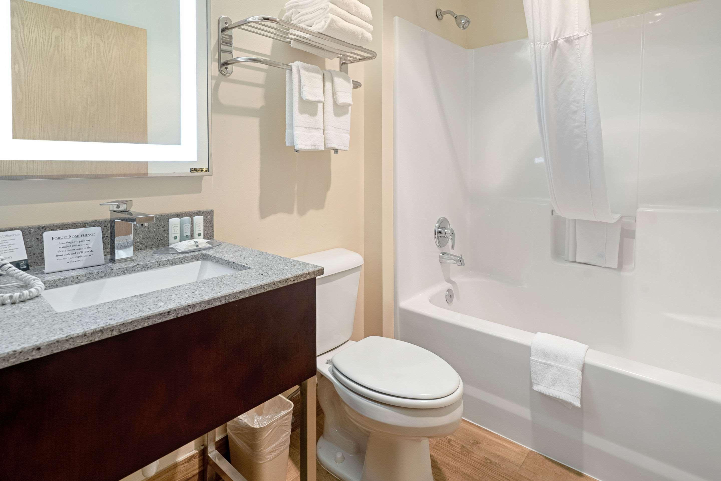 Quality Inn & Suites Robbinsville Zewnętrze zdjęcie