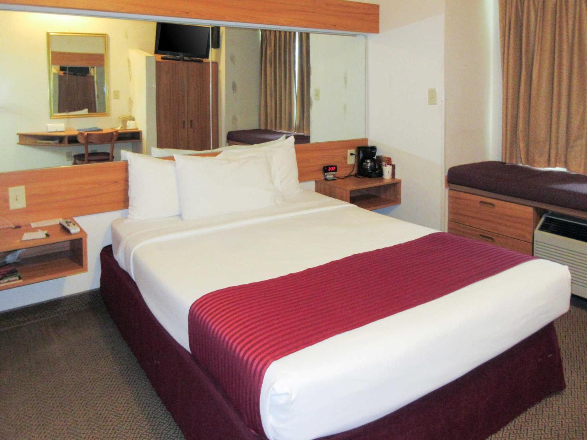 Quality Inn & Suites Robbinsville Zewnętrze zdjęcie