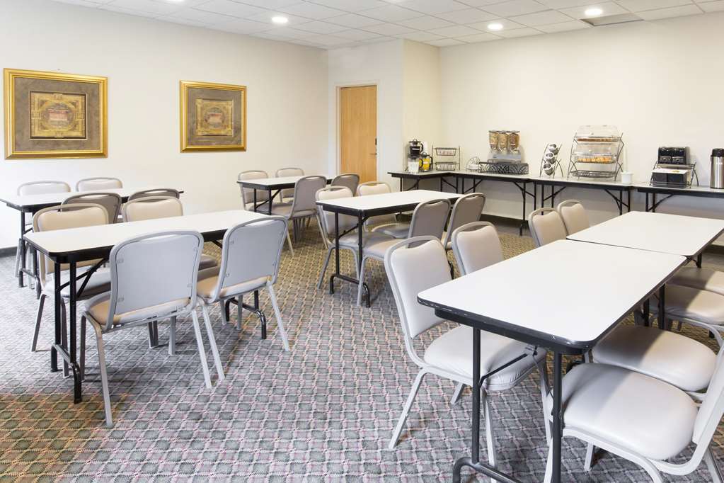 Quality Inn & Suites Robbinsville Udogodnienia zdjęcie